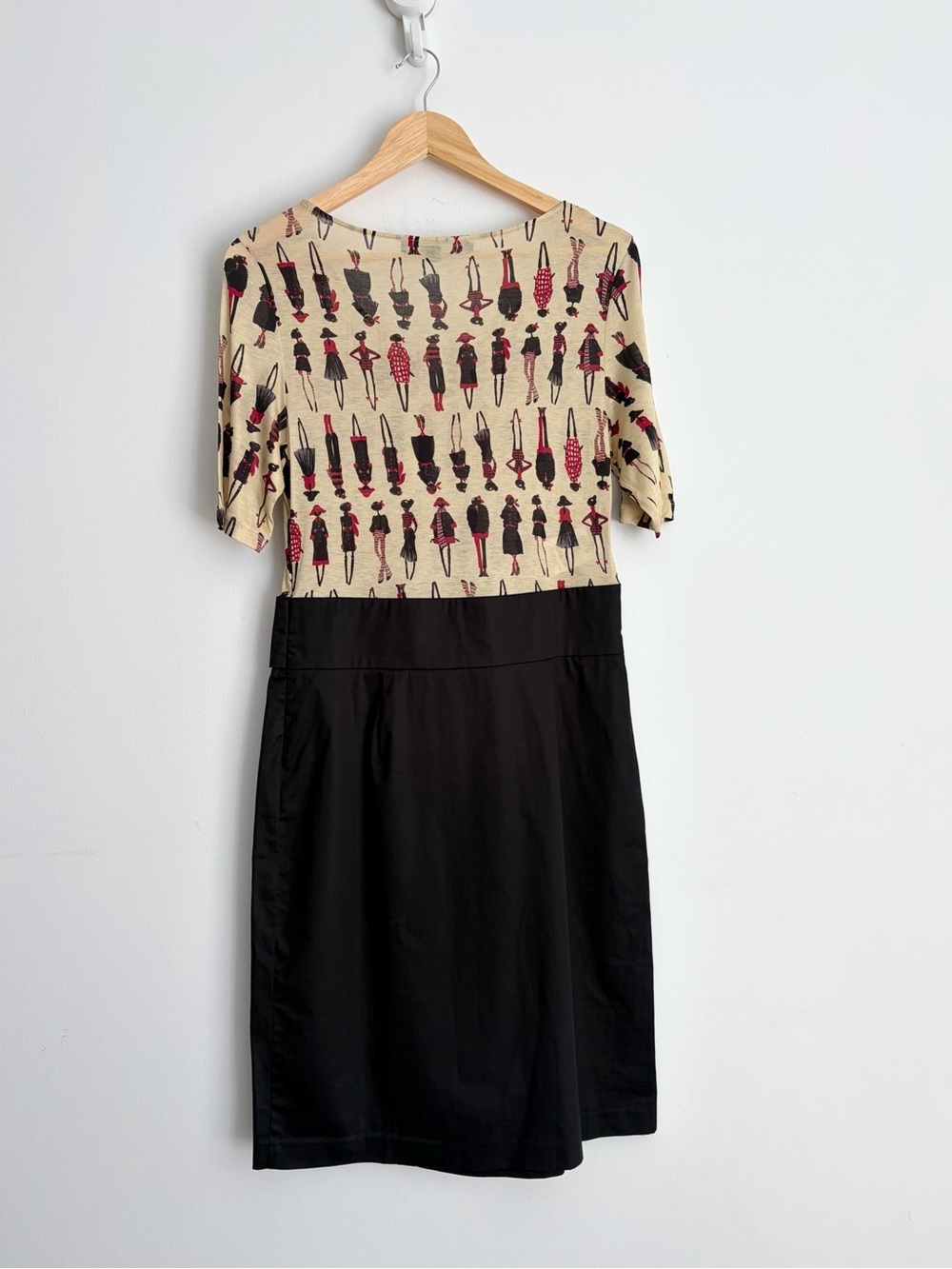 Love Moschino Whimsical Fashion Print Dress 10